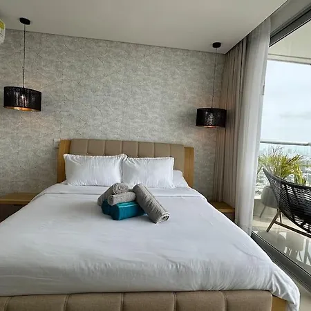 Luxury Vista 26th Floor Apartment *