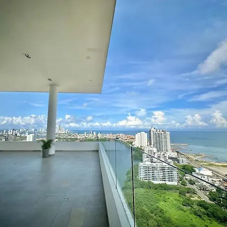 Luxury Vista 26th Floor Apartment *